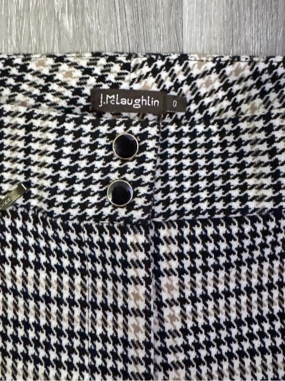 J. McLaughlin Black & Cream Plaid Slim Pants - Picture 4 of 8